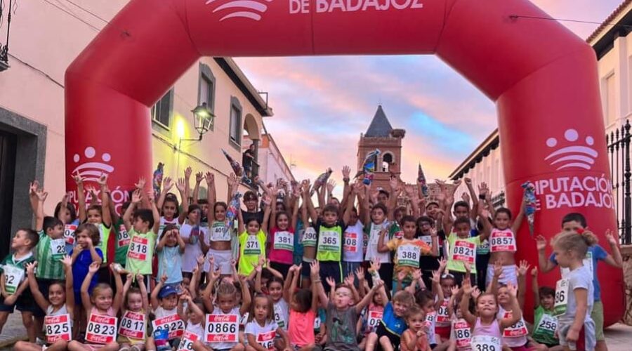 BUEN AMBIENTE EN LA JORNADA DE ATLETISMO INFANTIL Y JUVENIL